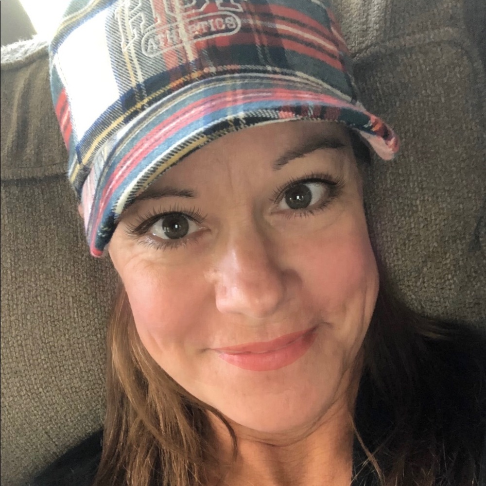 Meet your Posher, Gina